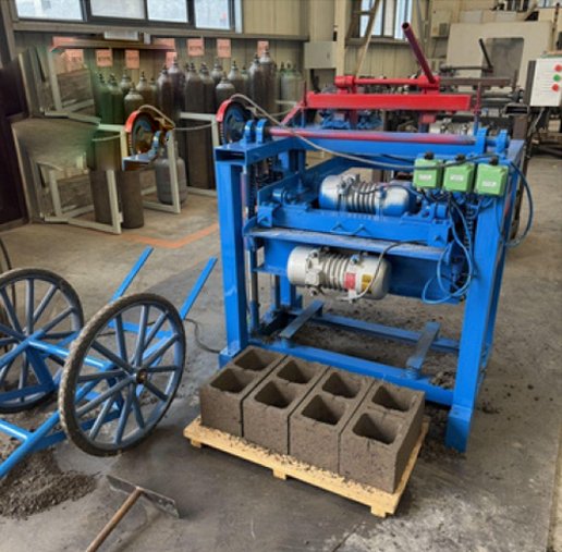 Machine à blocs QMJ4-35A